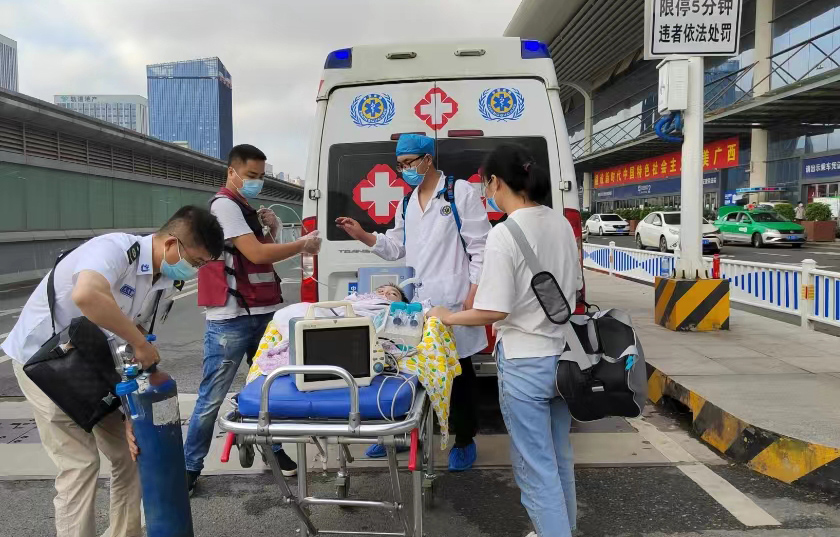 和平县救护车出租公司